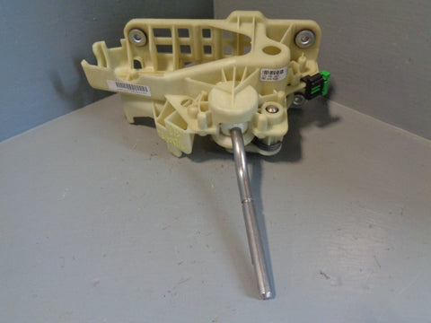 Freelander 2 TD4 Manual Gear Selector 7G9N-7K387-DE / DF