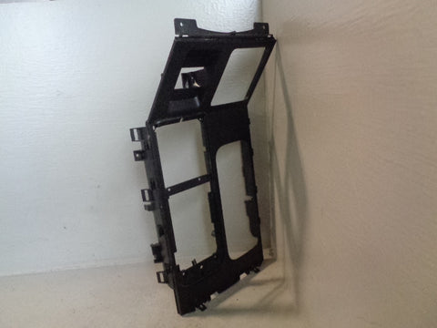 Range Rover L322 Centre Console Trim Surround Facelift in Black 2006 to 2009