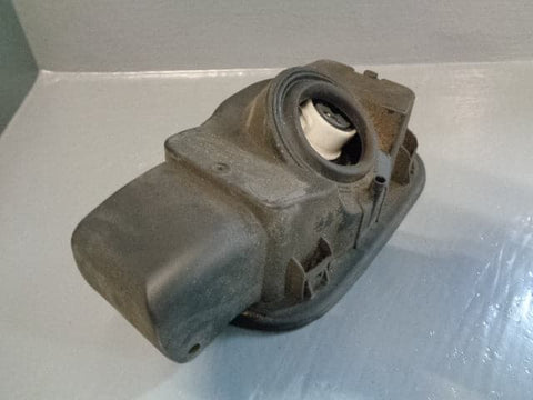 Range Rover Sport Fuel Flap Mechanism with Cap L320 2005