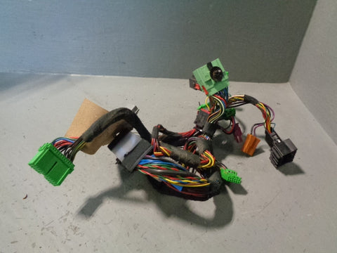 Centre Console Wiring Loom For Fridge YMH500721 Discovery 3