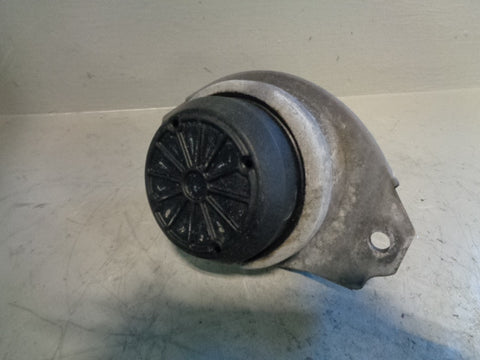 Engine Mount Front 2.7 TDV6 Range Rover Sport Discovery 3 Land Rover KKB500441G