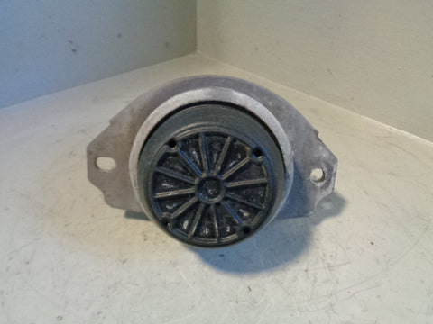 Engine Mount Front 2.7 TDV6 Range Rover Sport Discovery 3 Land Rover KKB500441G