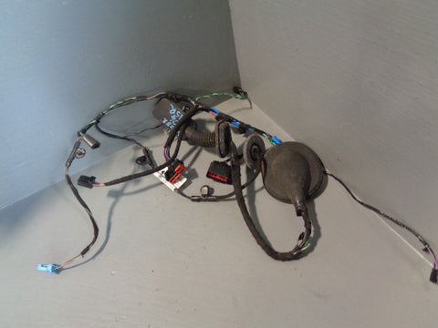 Discovery 4 Near Side Door Wiring Loom Rear Left