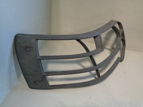 Freelander 1 Headlight Guards Pair Set VUB501390 Land Rover