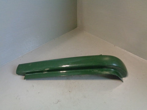 Discovery 2 Headlight Trim Near Side Coniston Green Land Rover 1998 to 2002