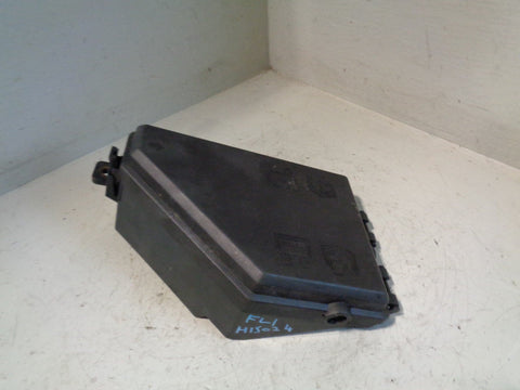 Freelander 1 Fuse Box Engine Bay 2.0 TD4 YQE500330 Land Rover 2001 to 2006