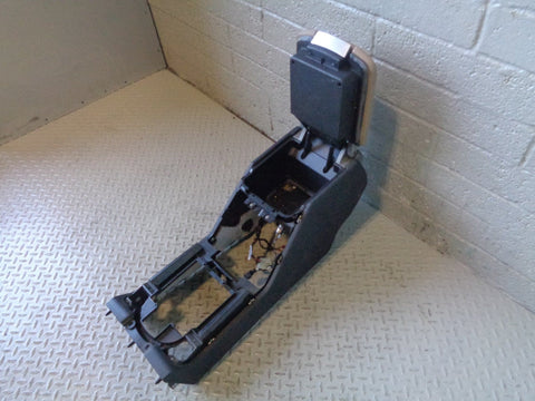 Range Rover L322 Centre Console Arm Rest in Sand 2002 to 2005 R31103