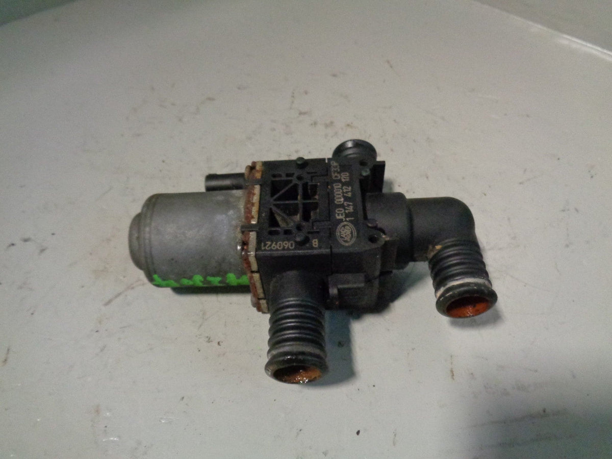 Range Rover L322 Water Heater Control Valve JEO000010 3.6 4.4 TDV8 2006 to 2013