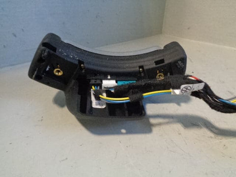 Range Rover L322 Stereo and Cruise Controls Steering Wheel Switches B09013