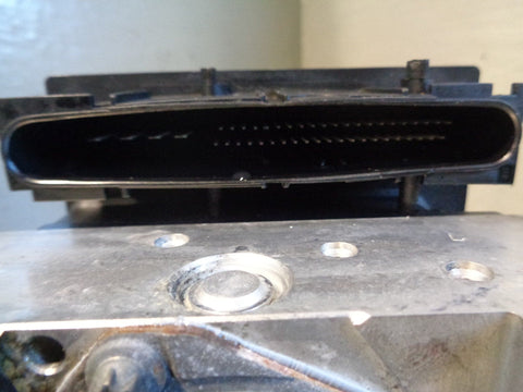 Range Rover L322 ABS Pump Modulator ECU SRB500163 2006 to 2010