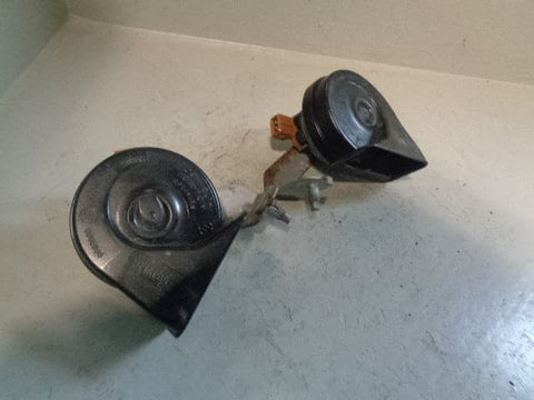 Freelander 1 Horns Two Tone Land Rover Horn 2001 to 2006