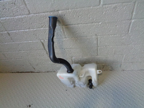 Discovery 3 Washer Bottle Neck and One Pump Land Rover 2004 to 2009