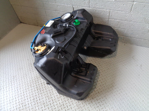 Range Rover L322 Fuel Tank Plastic 3.6 TDV8 Diesel with In-Tank Fuel Pump H23014