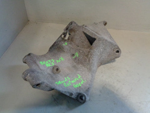 Range Rover Sport Alternator Mounting Bracket with ACE YLU500390 2.7 TDV6 B11073