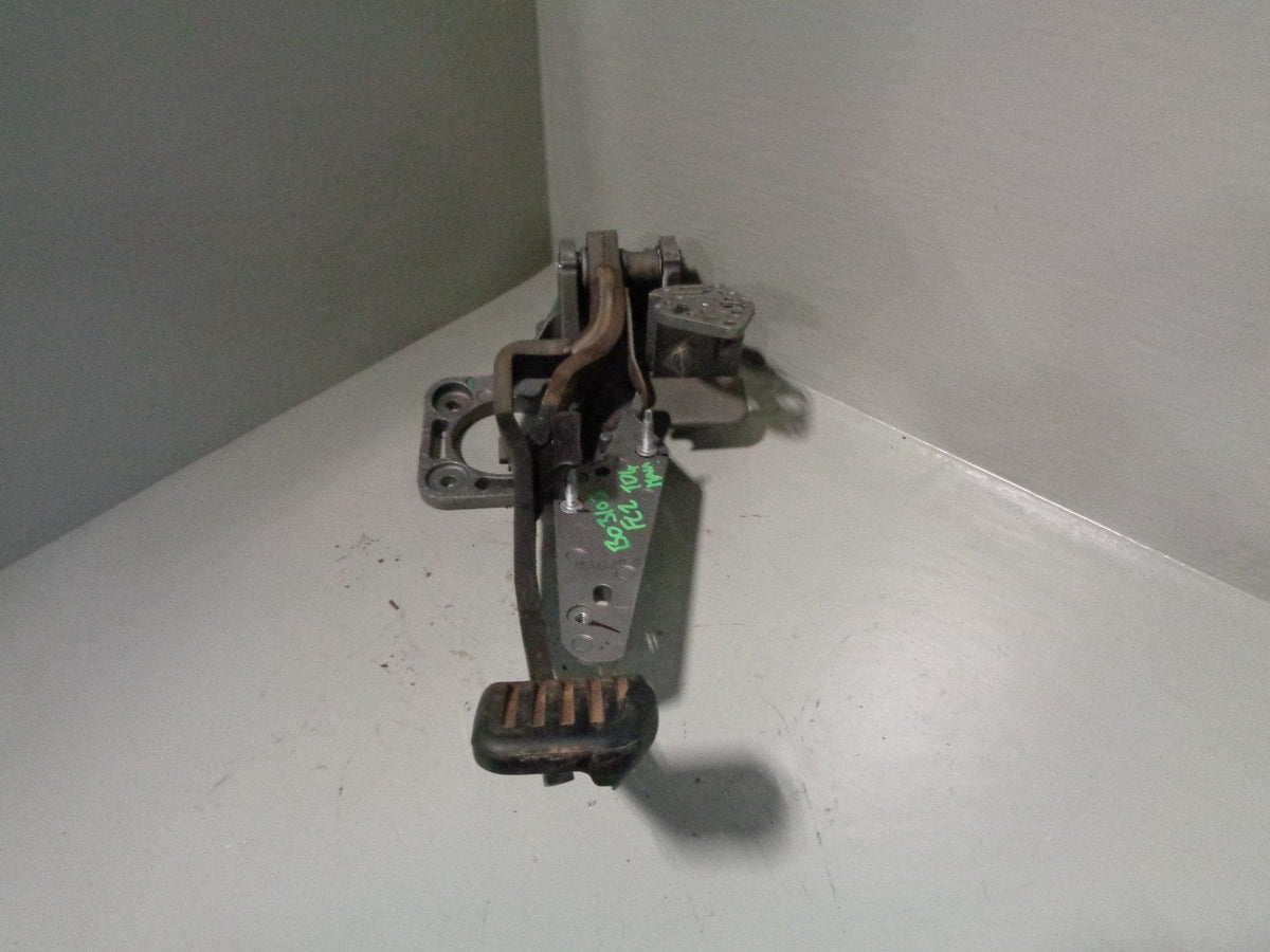 Freelander 2 Manual Brake Pedal Land Rover 7G9N2D094FC 2006 to 2011