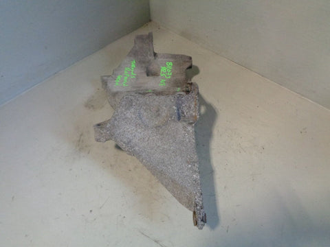 Range Rover Sport Alternator Mounting Bracket with ACE YLU500390 2.7 TDV6 B11073