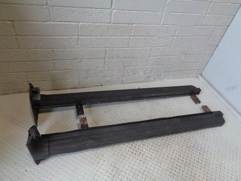 Discovery 2 Side Steps Pair Of Black Land Rover L318 1998 to 2004 R26014