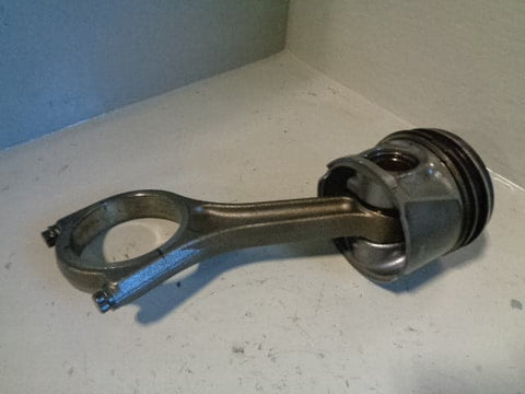 2.7 TDV6 Piston and Con Rod Land Rover Discovery 3 and Range