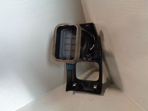Discovery 3 Air Vent And Housing Off Side in Silver Land Rover 2007 to 2009