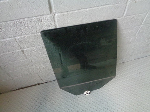 Range Rover Sport Glass Rear Door Window Off Side L320 2009 to 2013 B01113