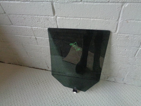 Range Rover Sport Glass Rear Door Window Off Side L320 2009 to 2013 B01113