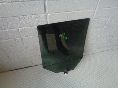 Range Rover Sport Glass Rear Door Window Off Side L320 2009 to 2013 B01113