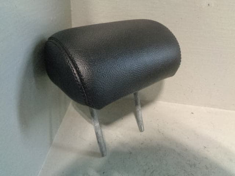 Freelander 1 Headrest Centre Rear Black Leather Land Rover 2004 to 2006