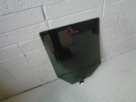 Range Rover Sport Glass Rear Door Window Near Side L320 2009 to 2013 B01113