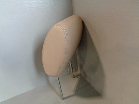 Discovery 3 Rear Headrest Leather in Alpaca Off Side Land Rover 2004 to 2009