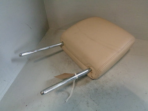 Discovery 3 Rear Headrest Leather in Alpaca Off Side Land Rover 2004 to 2009