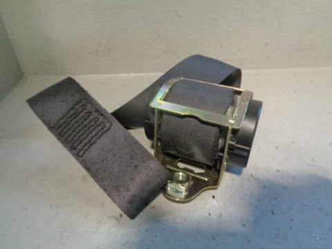 Freelander 1 Seat Belt in Grey Near Side Front 3 Door Land Rover 1998 to 2006