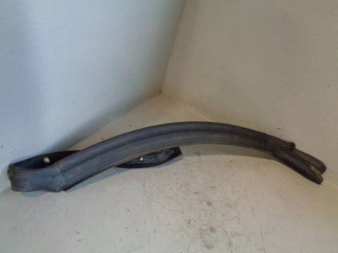 Range Rover Sport Door Seal Lower Wheel Arch Near Side Rear L320 CGE000991