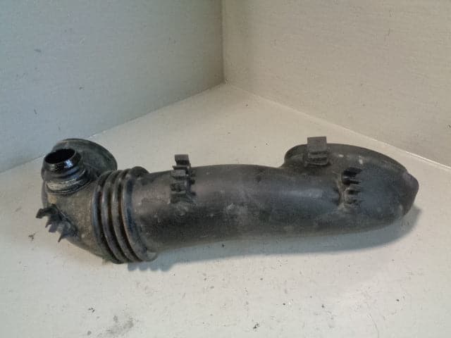 Freelander 1 Air Intake Pipe 2.0 TD4 1371-7 785 066 Land Rover 2001 to 2006
