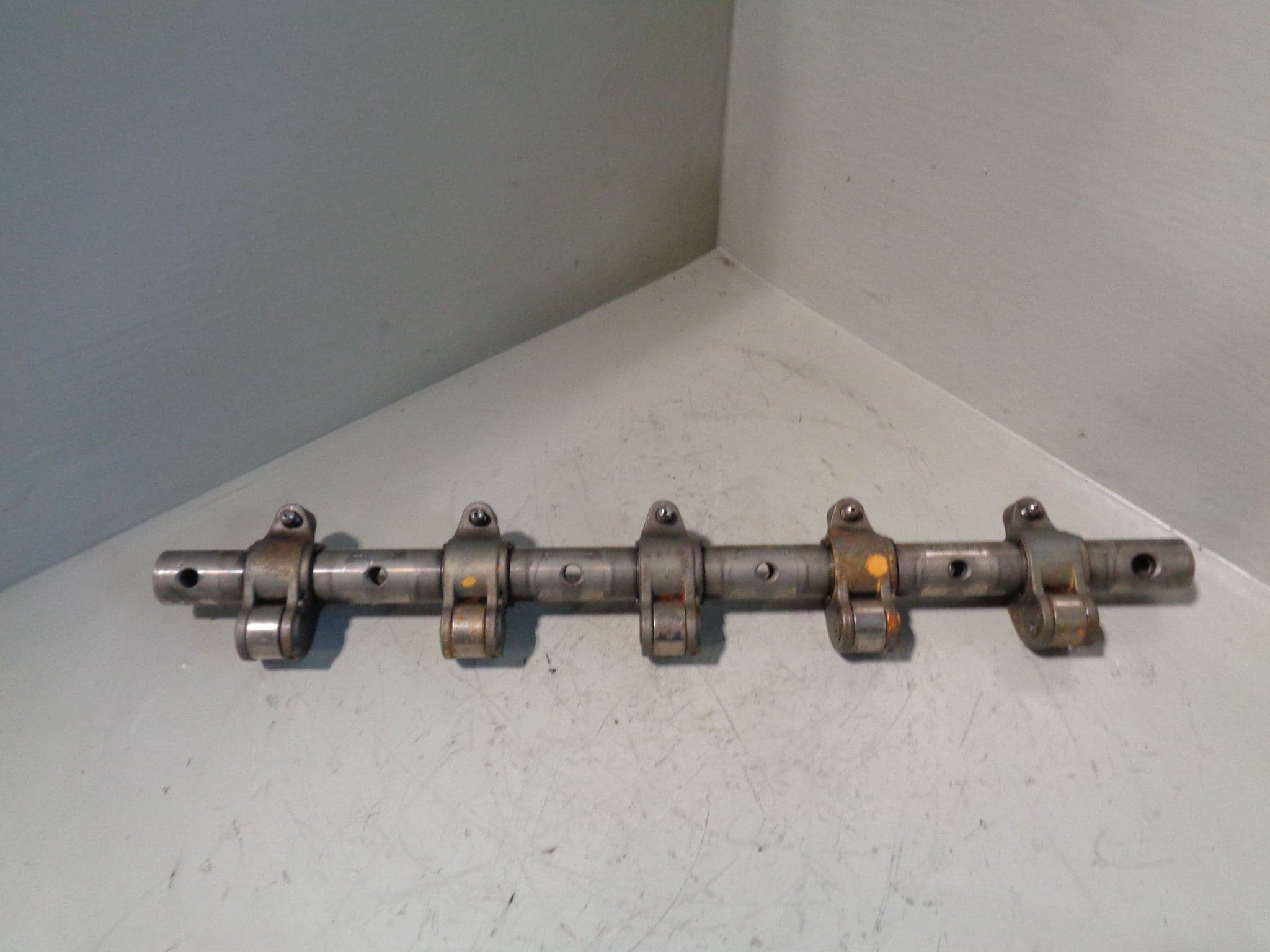 Discovery 2 Engine Rocker Shaft 2.5 TD5 MUI000040 Land Rover 1998 to 2 ...