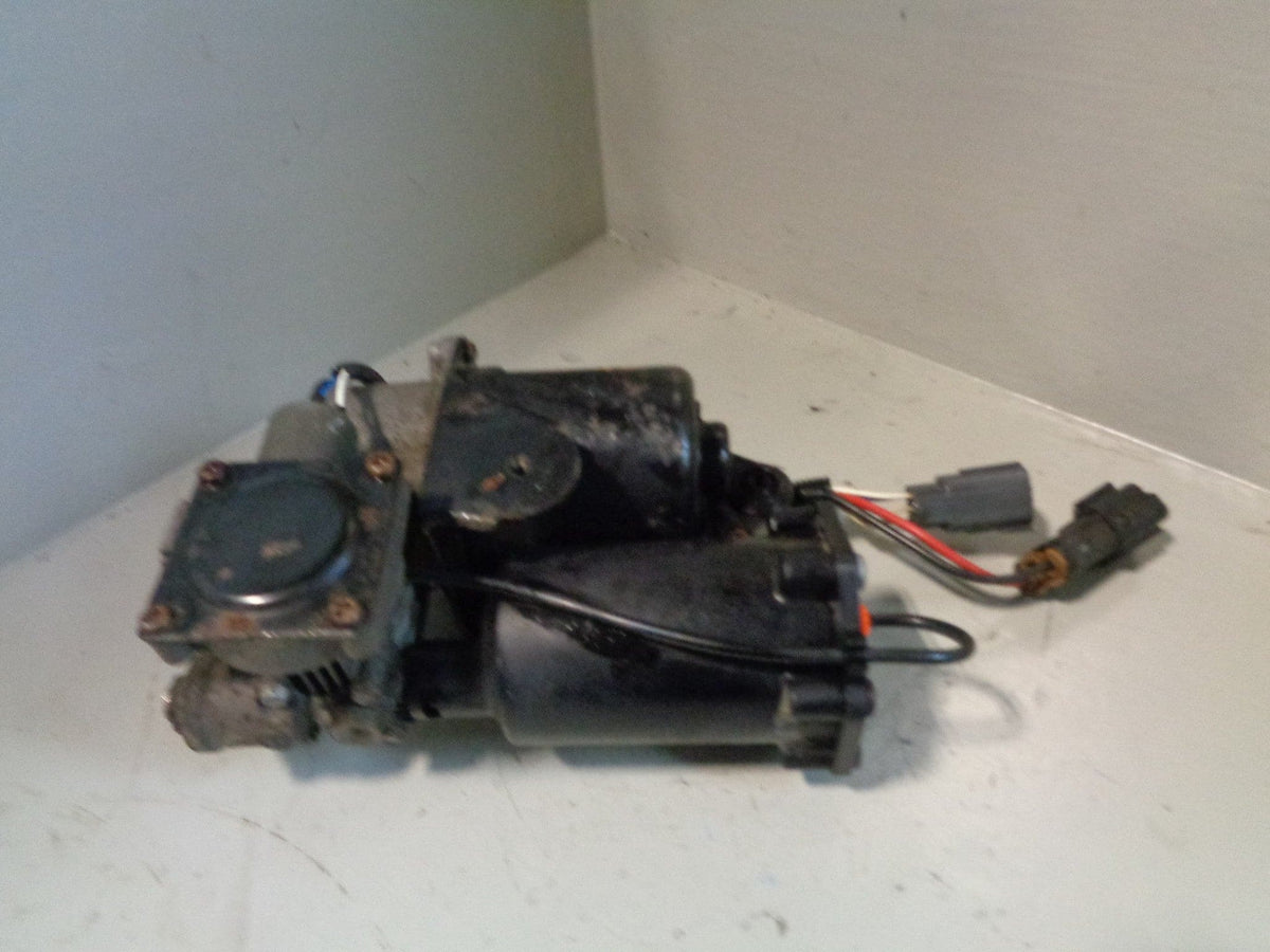 Discovery 4 Air Suspension Compressor Hitachi Genuine Land Rover 2009 to 2016