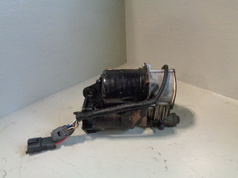 Discovery 4 Air Suspension Compressor Hitachi Genuine Land Rover 2009 to 2016