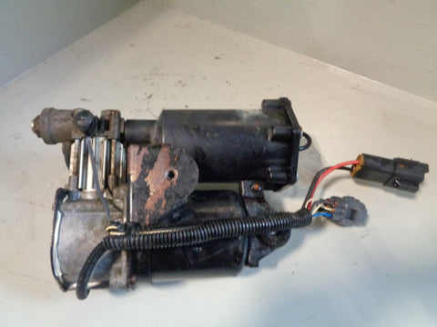 Discovery 4 Air Suspension Compressor Hitachi Genuine Land Rover 2009 to 2016