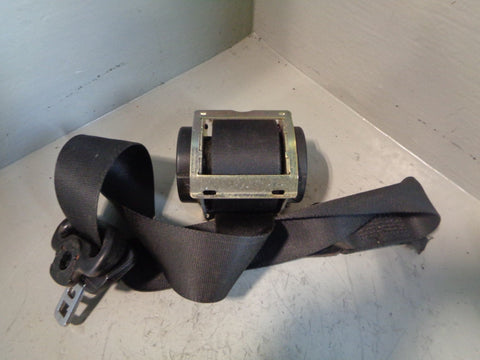 Discovery 2 Seat Belt Near Side Front in Black Land Rover 1998 to 2004