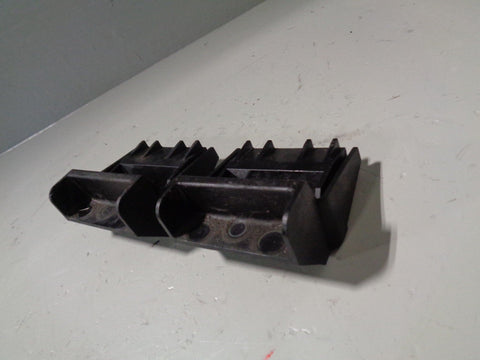 Range Rover L322 Radiator Mount Brackets Pair of 3.6 TDV8 2006 to 2009