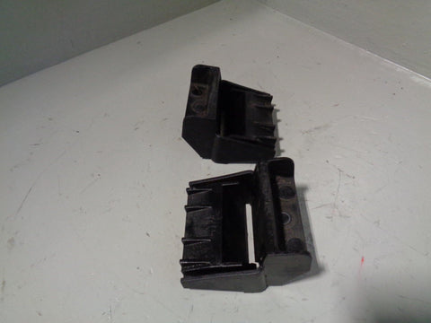 Range Rover L322 Radiator Mount Brackets Pair of 3.6 TDV8 2006 to 2009