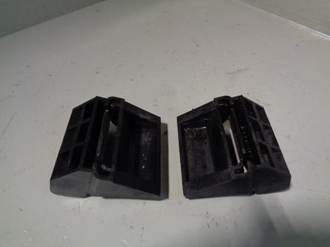 Range Rover L322 Radiator Mount Brackets Pair of 3.6 TDV8 2006 to 2009