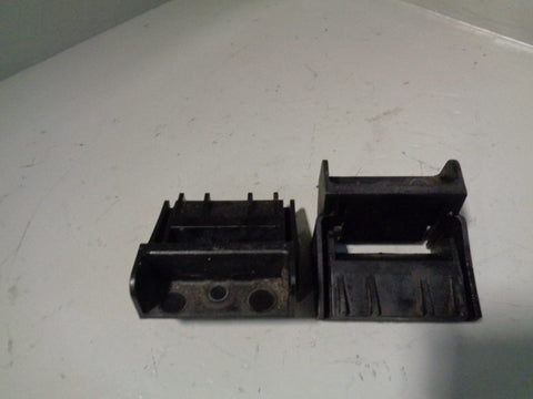 Range Rover L322 Radiator Mount Brackets Pair of 3.6 TDV8 2006 to 2009