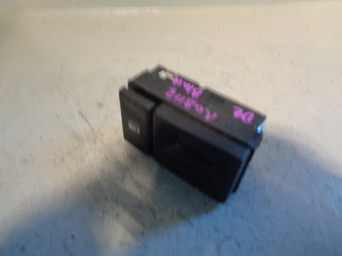 Discovery 2 Clock Central Locking Button Black YFB100500PUY 2002 to 2004