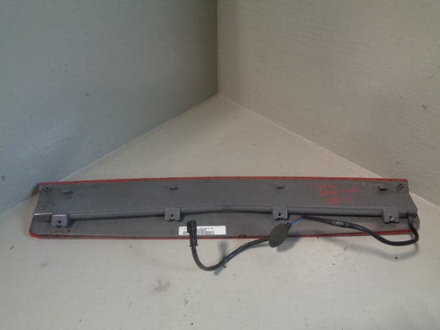 Range Rover L322 High Level Brake Light 3rd XFG000040 2002
