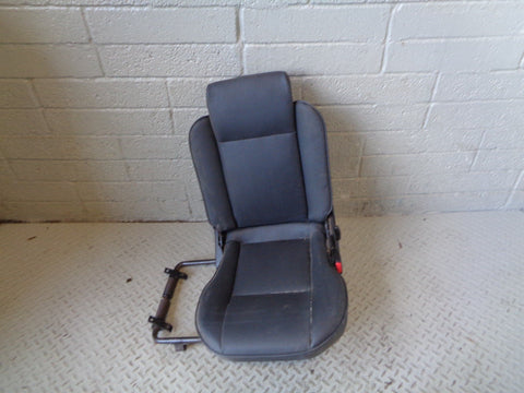 Discovery 2 Dickie Seat Black Leather 3rd Row Off Side Land Rover 1998 to 2004