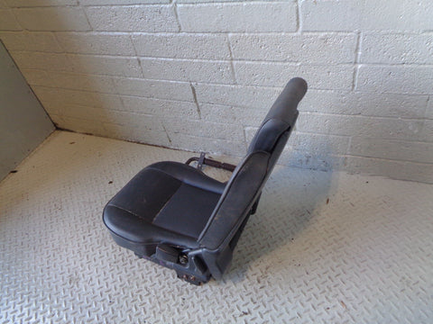 Discovery 2 Dickie Seat Black Leather 3rd Row Off Side Land Rover 1998 to 2004