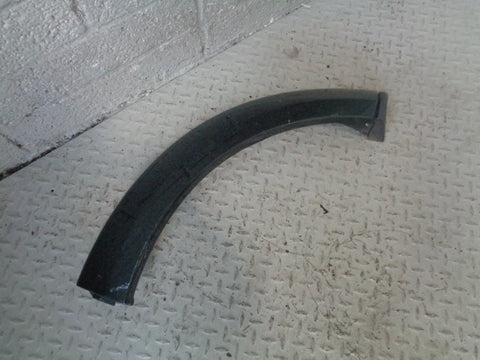 Discovery 4 Arch Trim Near Side Rear Quarter Galway Green 2009 to 2014 K02103