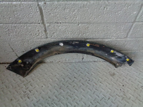 Discovery 4 Arch Trim Near Side Rear Quarter Galway Green 2009 to 2014 K02103