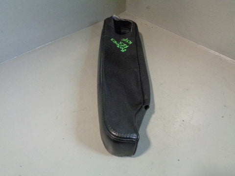 Range Rover Sport Armrest Black Leather Near Side Front Cover L320 B03083