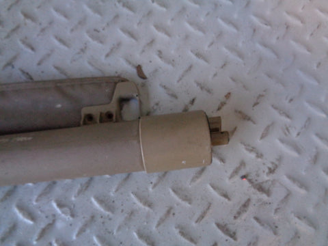 Discovery 2 Load Cover Retractable in Beige Land Rover 1998 to 2004 R17014